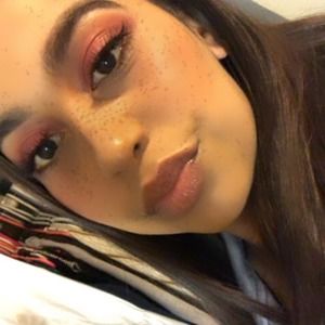 Meet your Posher, Ariana